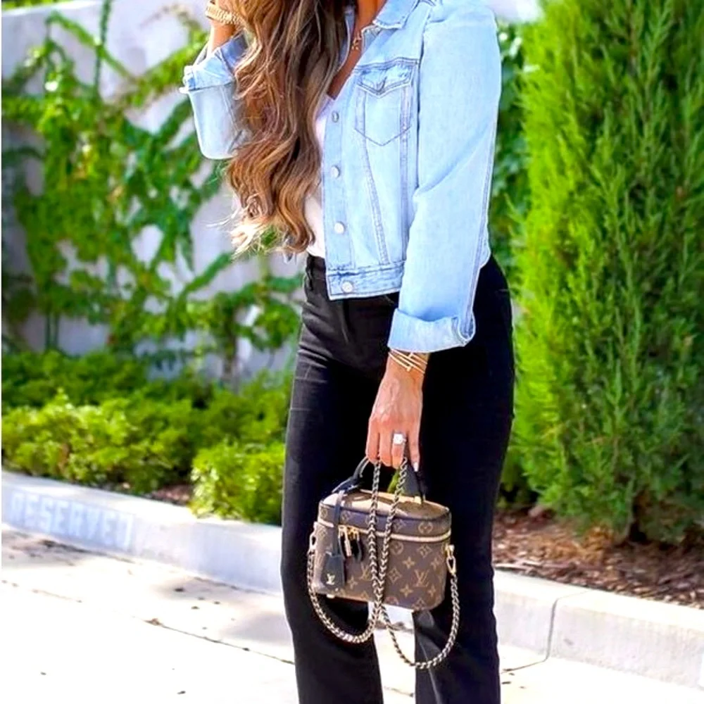 Authentic Louis Vuitton Monogram Vanity PM - Picture 11 of 16